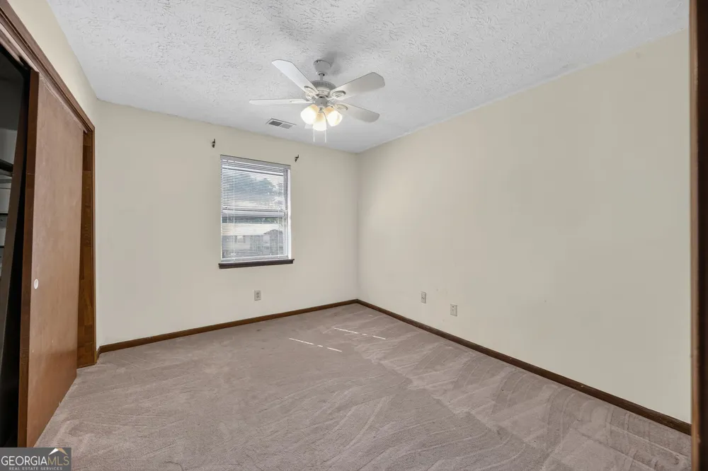 5805 Vernier DR SW Atlanta, GA 30349
