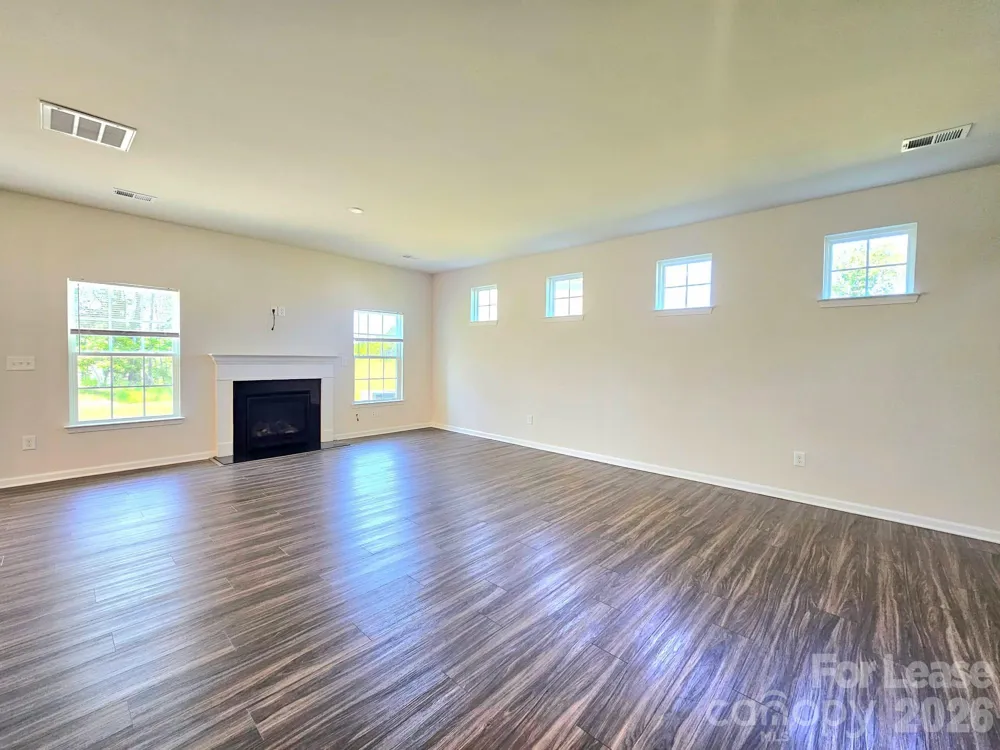 15704 Capps Road Charlotte, NC 28278