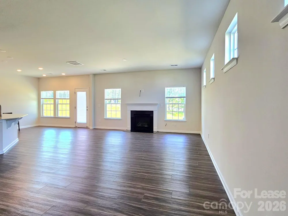 15704 Capps Road Charlotte, NC 28278