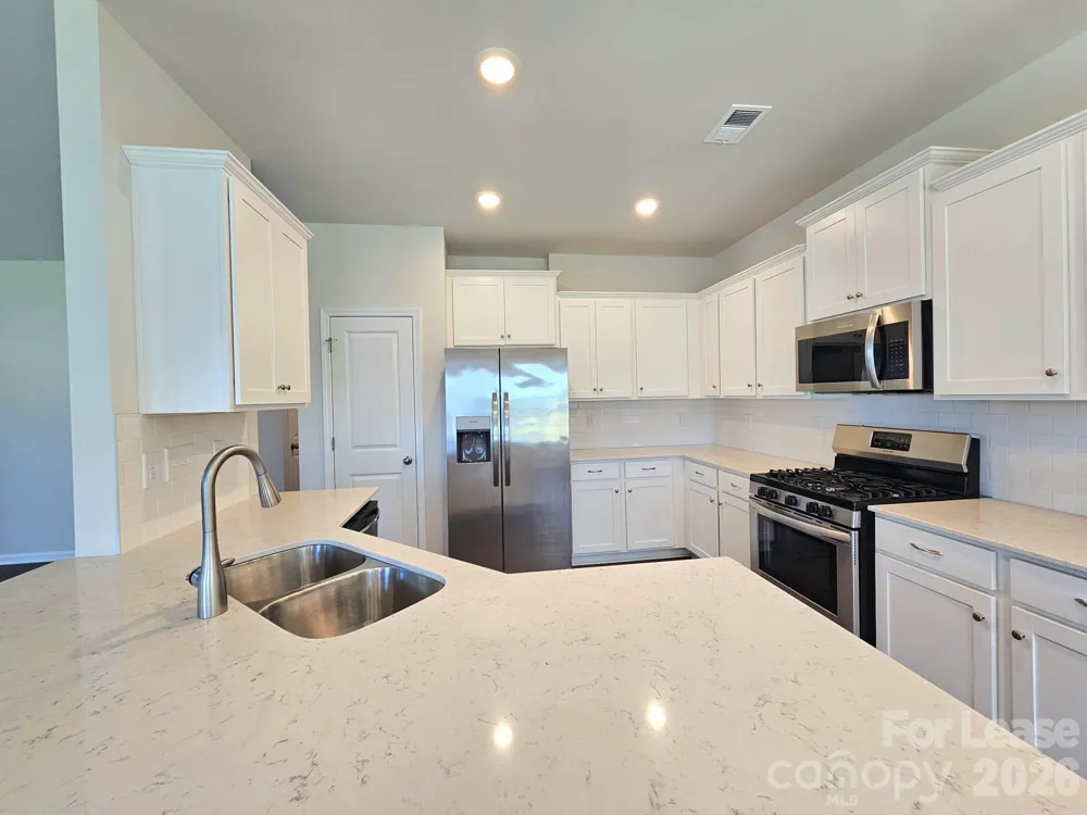 15704 Capps Road Charlotte, NC 28278