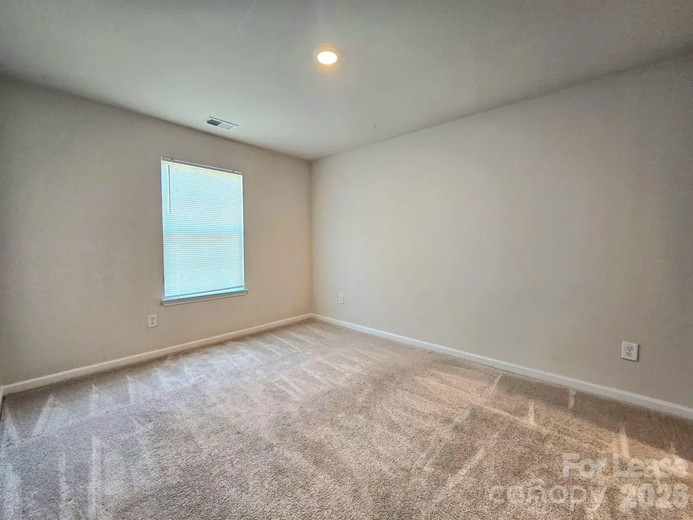 15704 Capps Road Charlotte, NC 28278