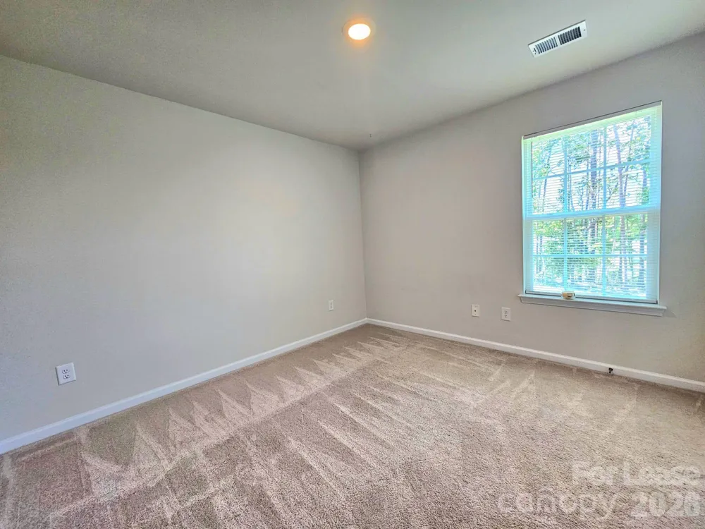 15704 Capps Road Charlotte, NC 28278