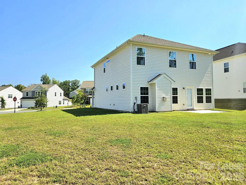 15704 Capps Road Charlotte, NC 28278