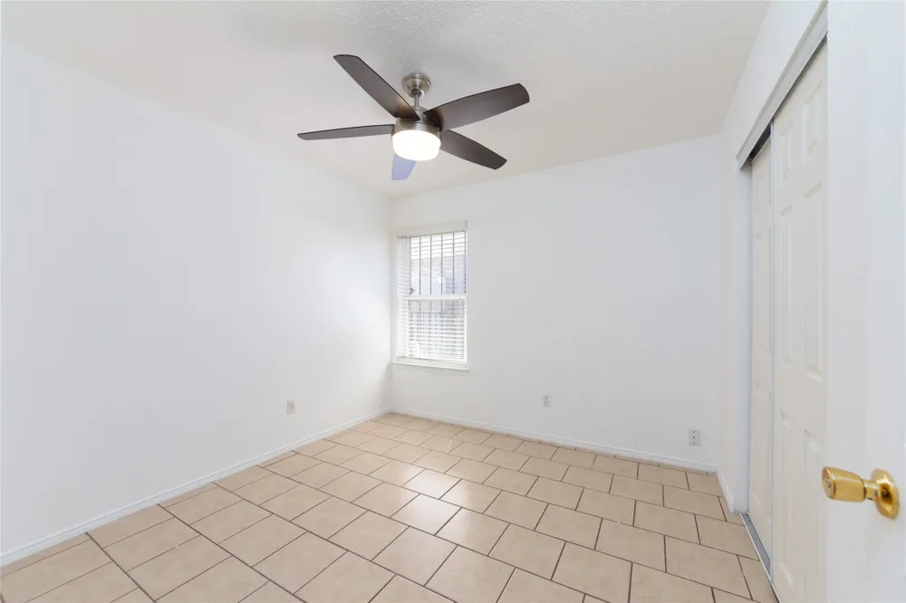2428 Summit Lane Dallas, TX 75227