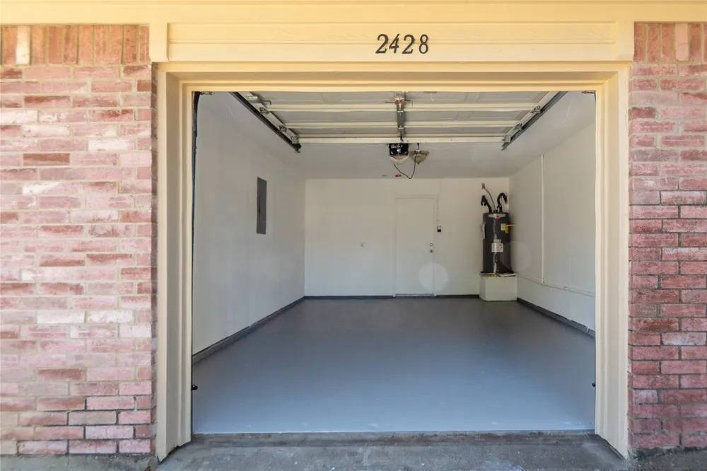 2428 Summit Lane Dallas, TX 75227