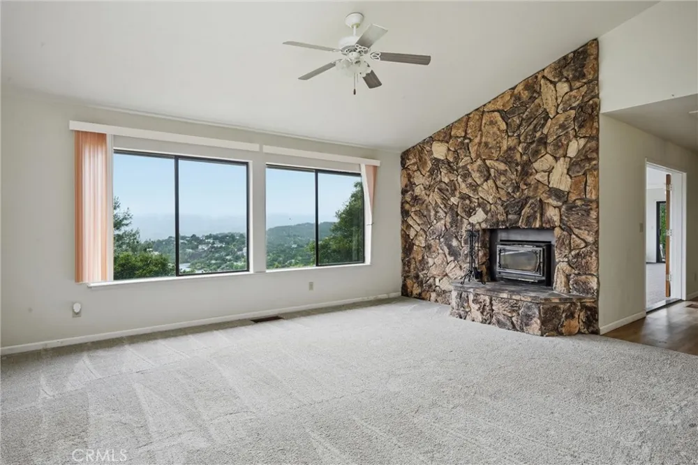 17312 Greenridge Hidden Valley Lake, CA 95467