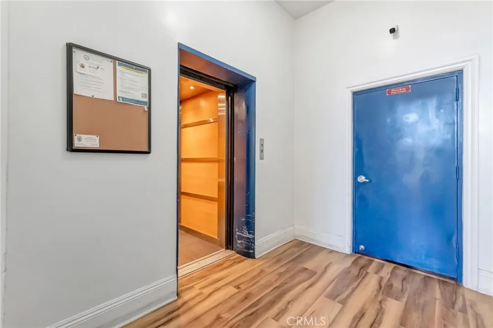 3707 E Livingston #306 Long Beach, CA 90803