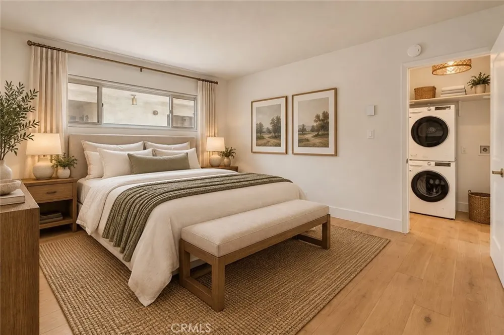 3707 E Livingston #306 Long Beach, CA 90803