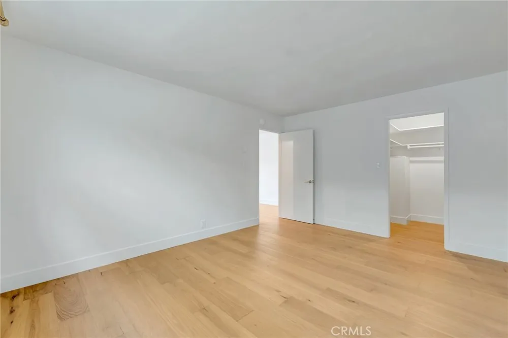 3707 E Livingston #306 Long Beach, CA 90803