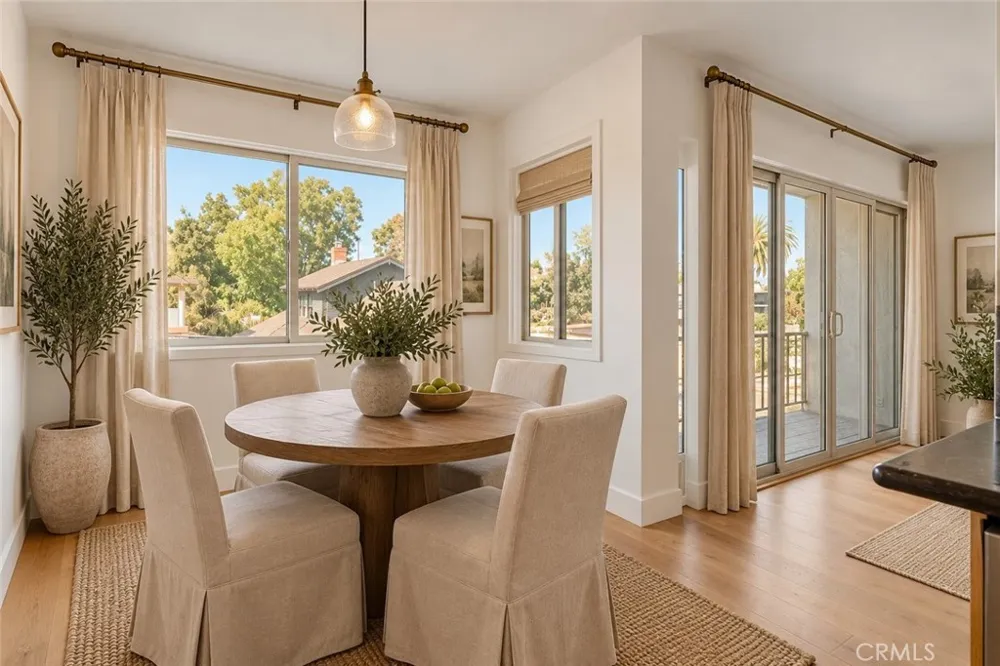 3707 E Livingston #306 Long Beach, CA 90803
