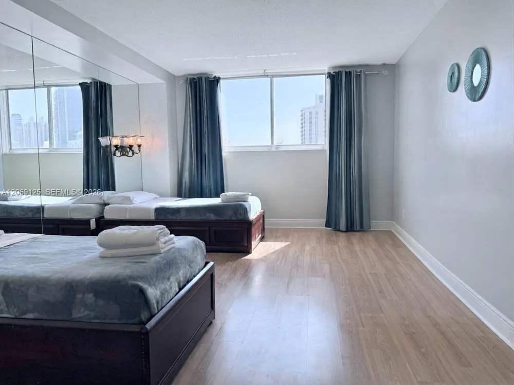 19370 Collins Ave #1627 Sunny Isles Beach, FL 33160