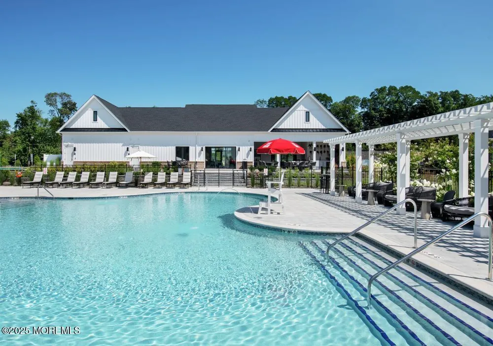 2 Fiore Court Middletown, NJ 07748
