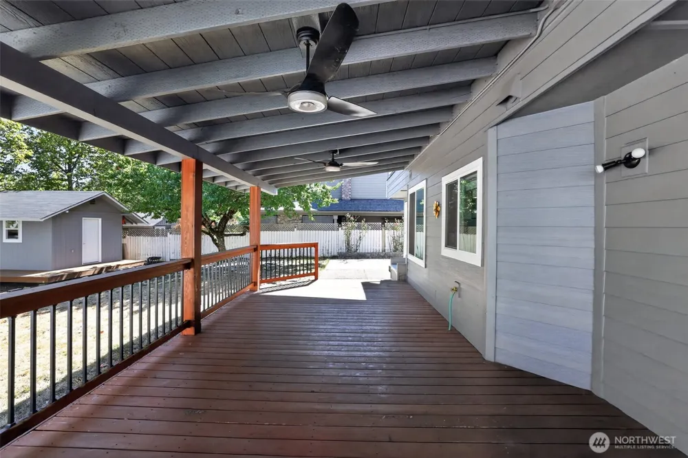 2019 SE 160th Place Vancouver, WA 98683