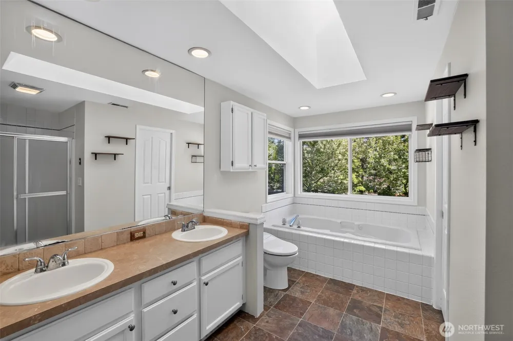 2019 SE 160th Place Vancouver, WA 98683