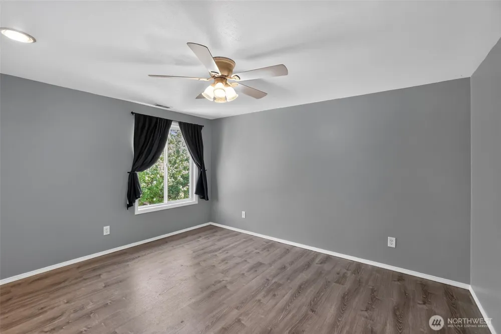 2019 SE 160th Place Vancouver, WA 98683