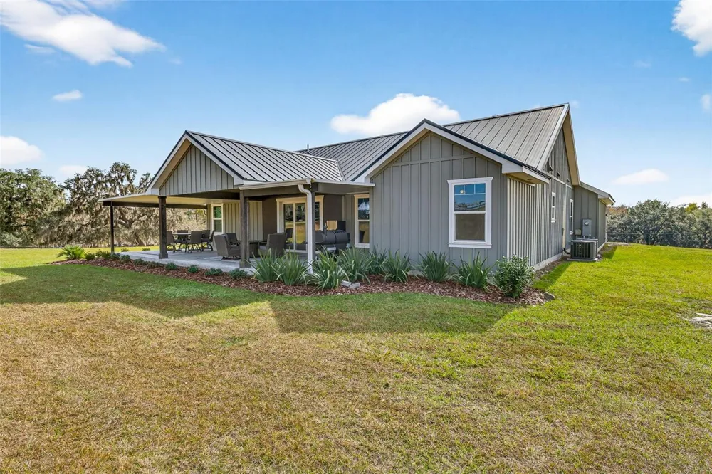 32103 RUSTY CREEK TRAIL Dade City, FL 33525