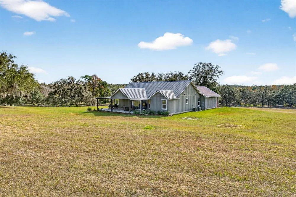 32103 RUSTY CREEK TRAIL Dade City, FL 33525