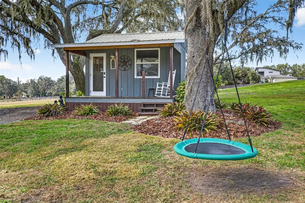 32103 RUSTY CREEK TRAIL Dade City, FL 33525