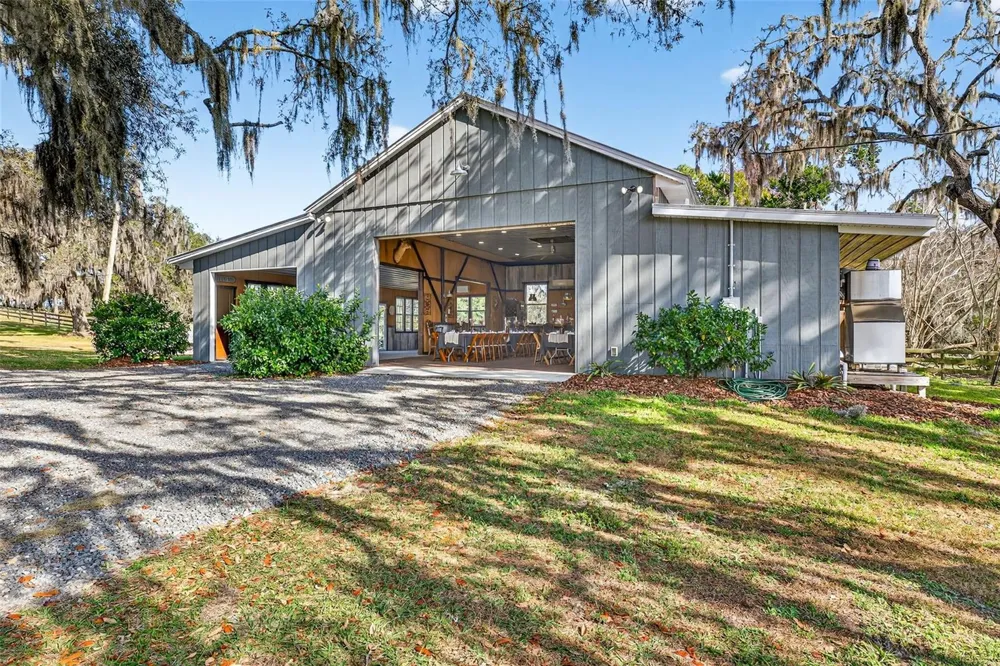 32103 RUSTY CREEK TRAIL Dade City, FL 33525