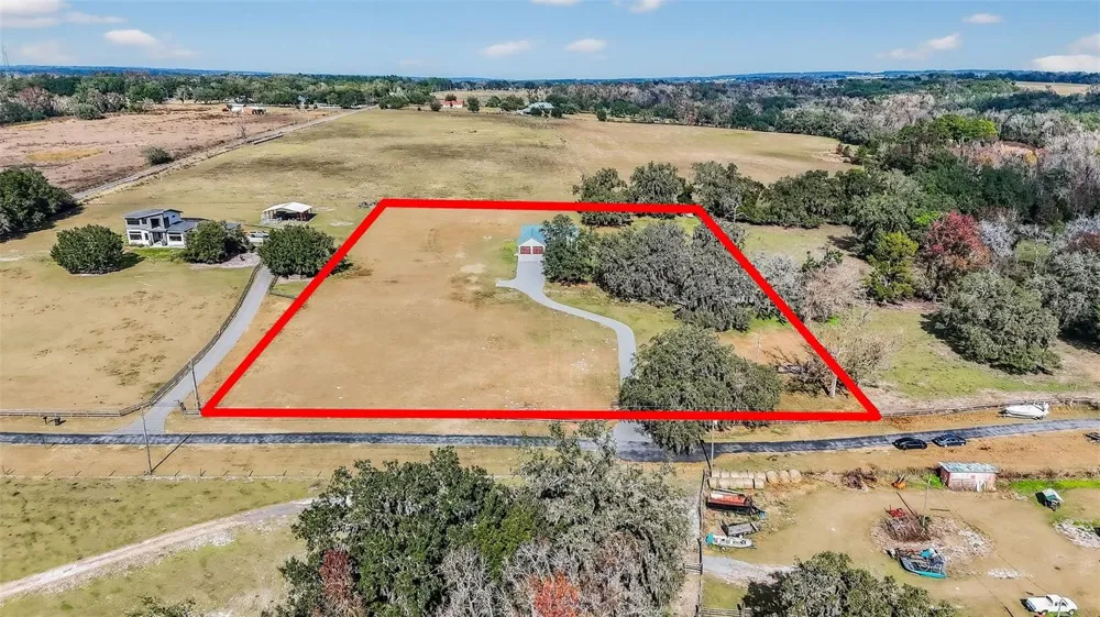 32103 RUSTY CREEK TRAIL Dade City, FL 33525