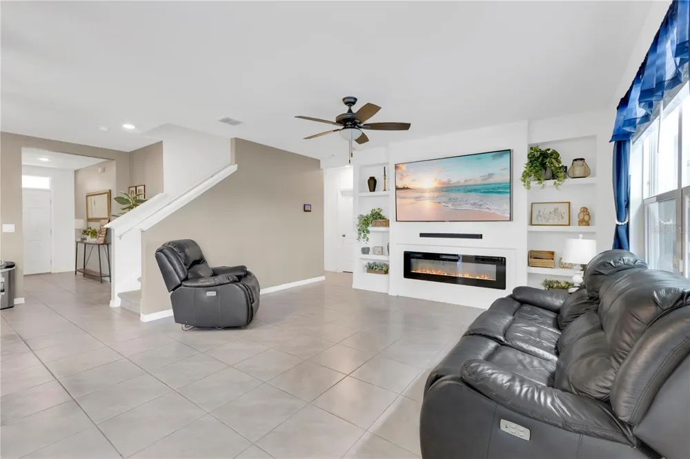 473 ARCHWAY PLACE St Cloud, FL 34771