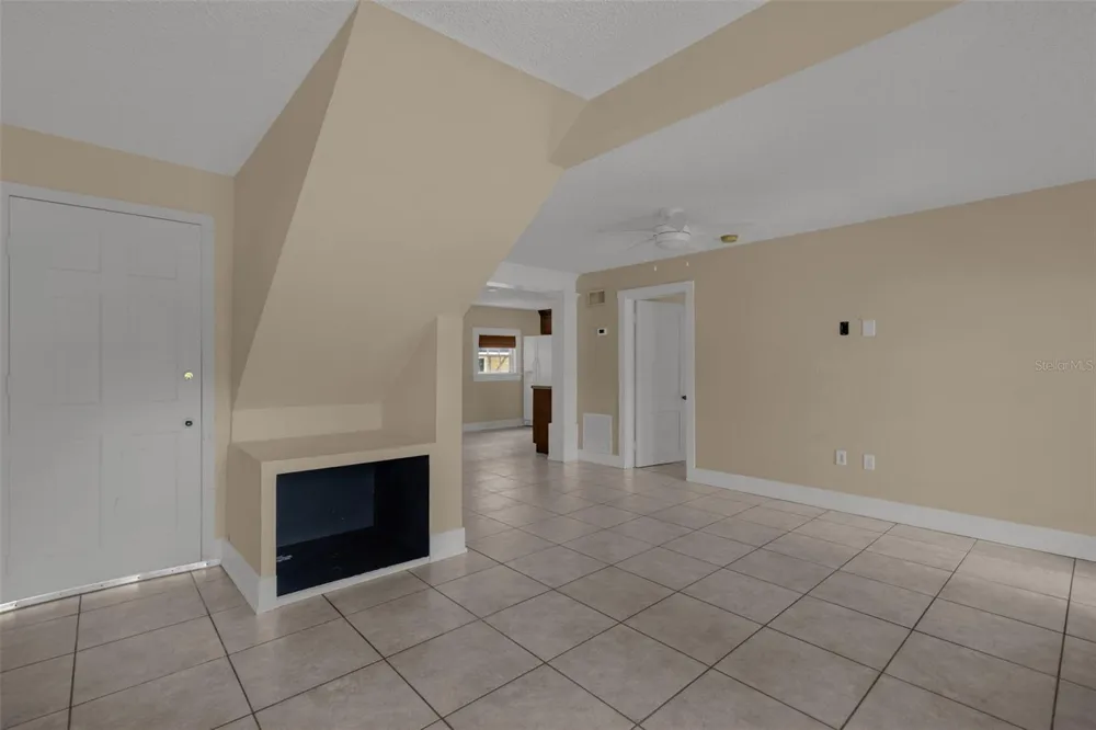 1232 E LIVINGSTON STREET Orlando, FL 32803