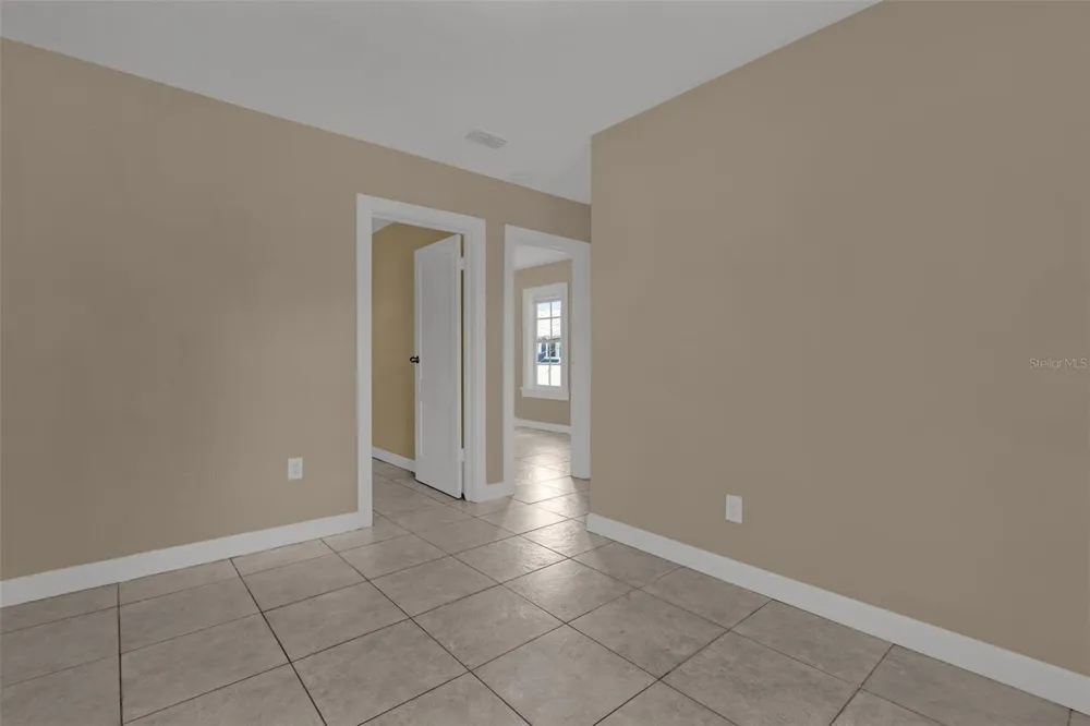 1232 E LIVINGSTON STREET Orlando, FL 32803