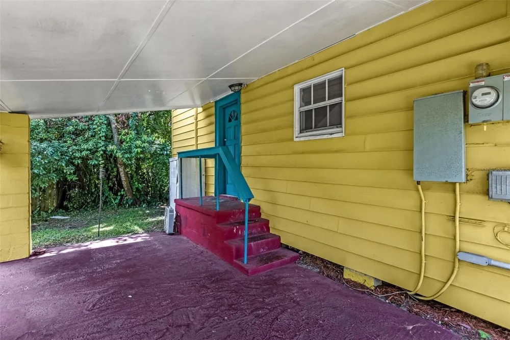 1232 E LIVINGSTON STREET Orlando, FL 32803