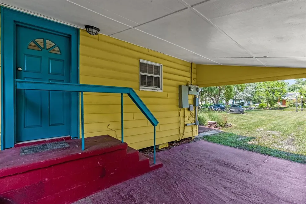 1232 E LIVINGSTON STREET Orlando, FL 32803