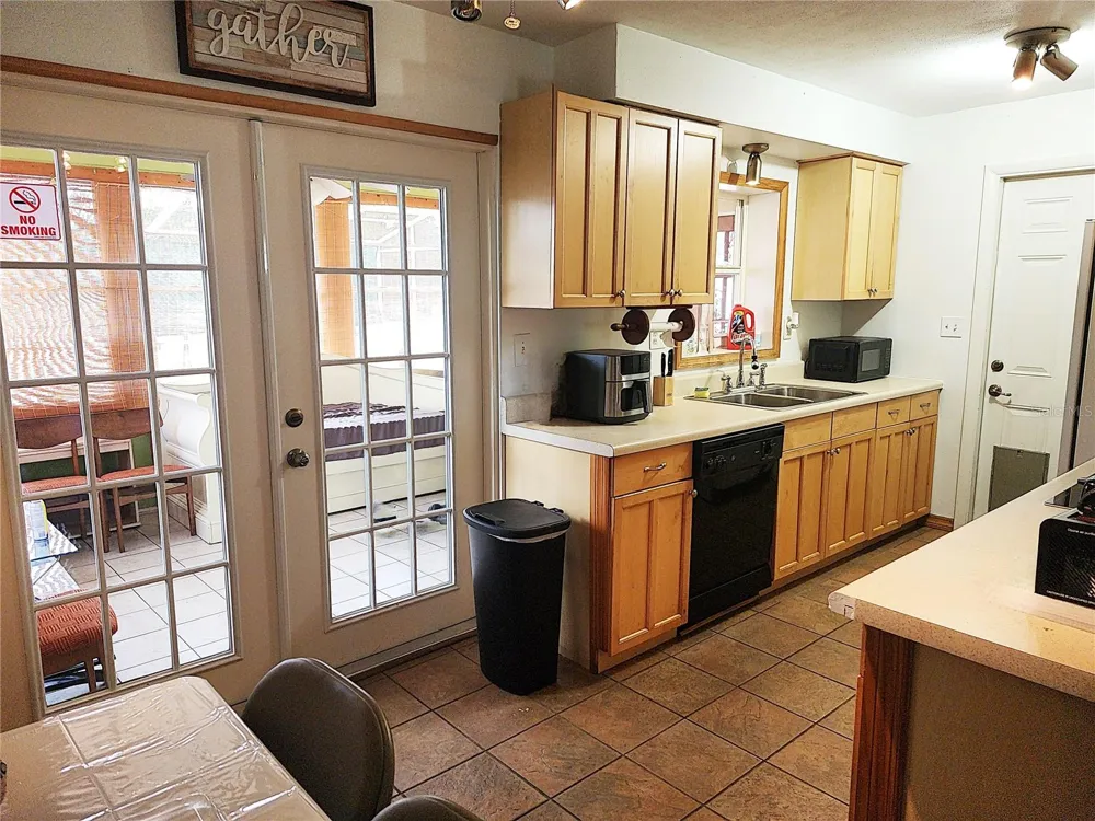 73 S LINCOLN AVENUE Beverly Hills, FL 34465
