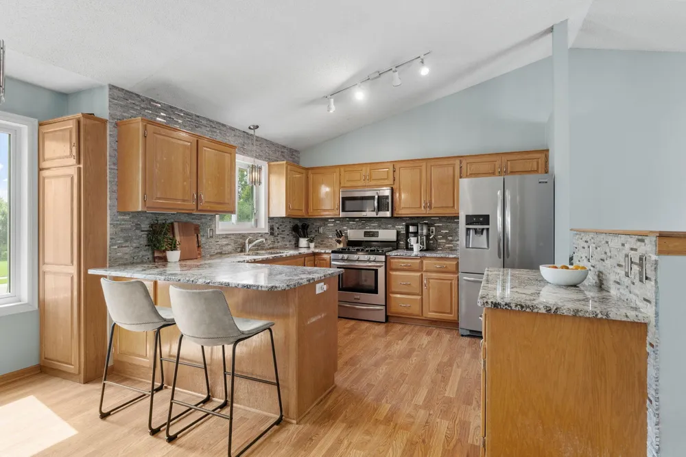 18566 96th Place Maple Grove, MN 55311