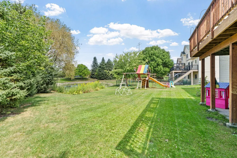 18566 96th Place Maple Grove, MN 55311