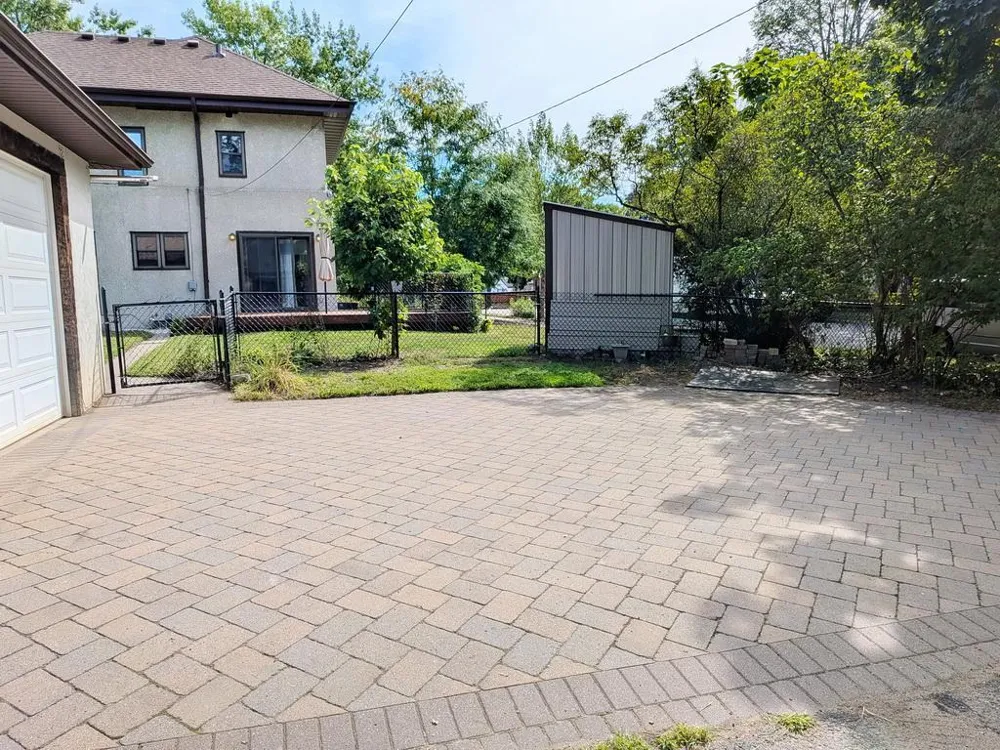 5644 12th Avenue S Minneapolis, MN 55417