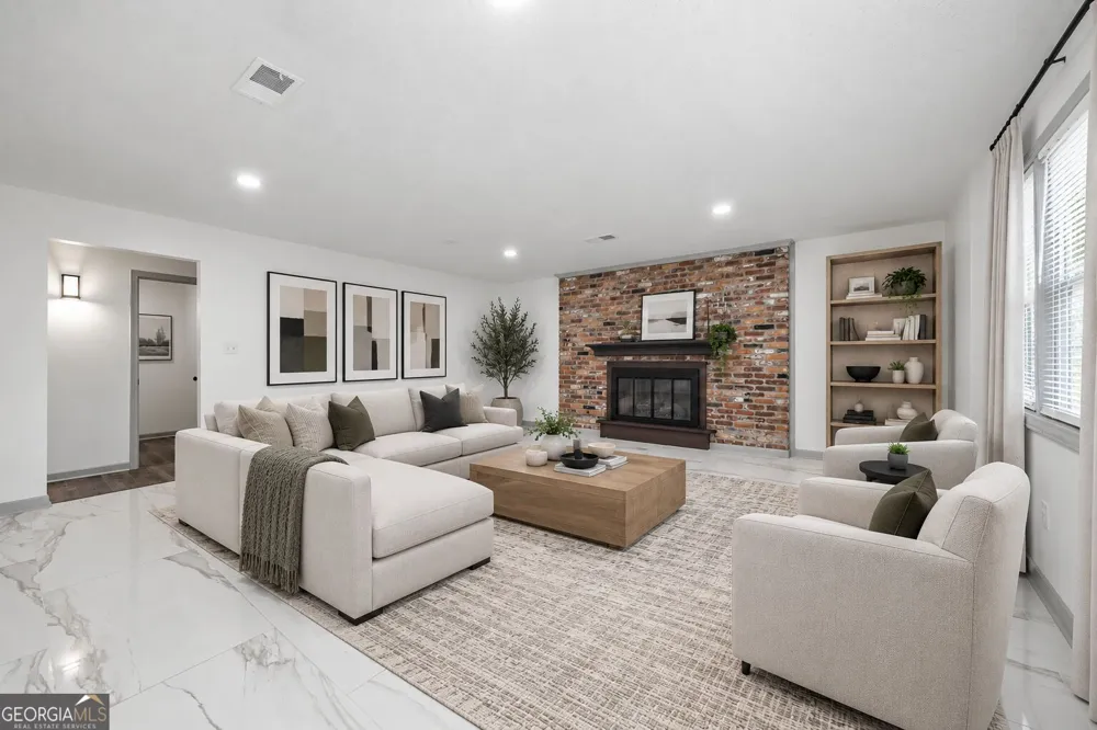 145 Wall Street Warner Robins, GA 31088