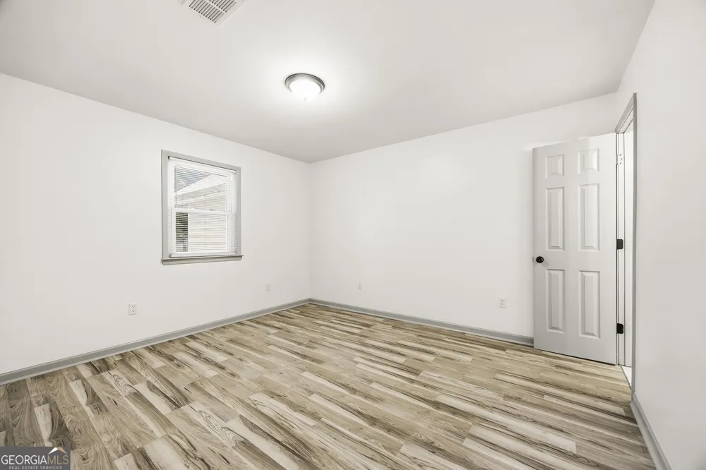 145 Wall Street Warner Robins, GA 31088