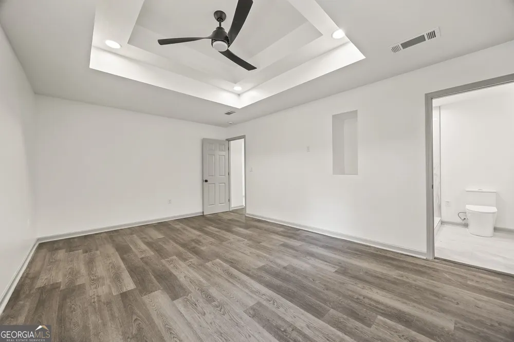 145 Wall Street Warner Robins, GA 31088