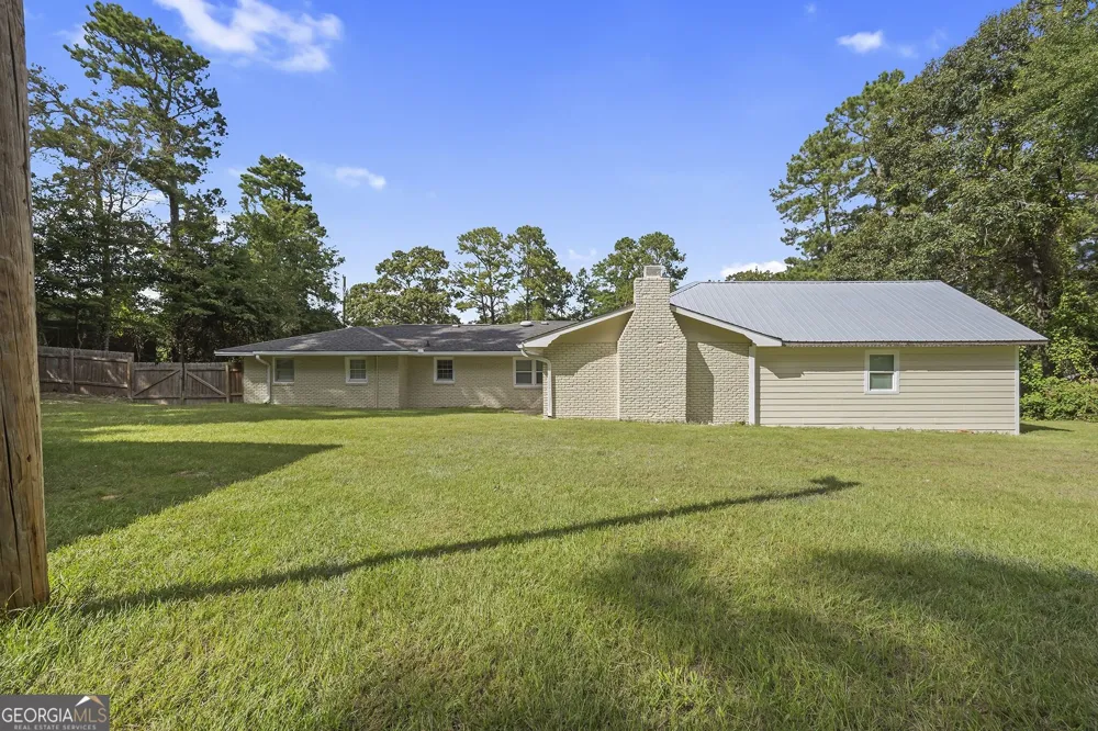 145 Wall Street Warner Robins, GA 31088