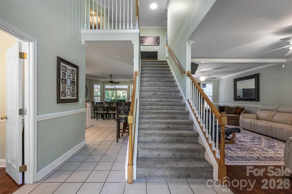 216 Holly Lane Greer, SC 29651