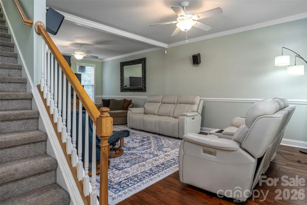 216 Holly Lane Greer, SC 29651