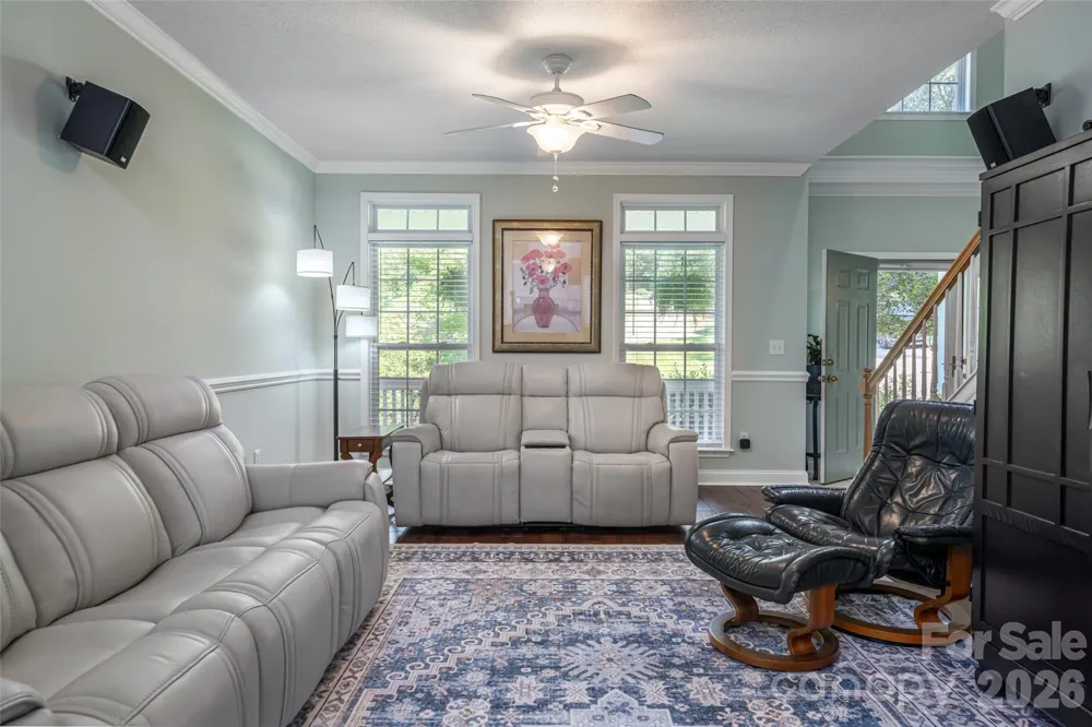 216 Holly Lane Greer, SC 29651