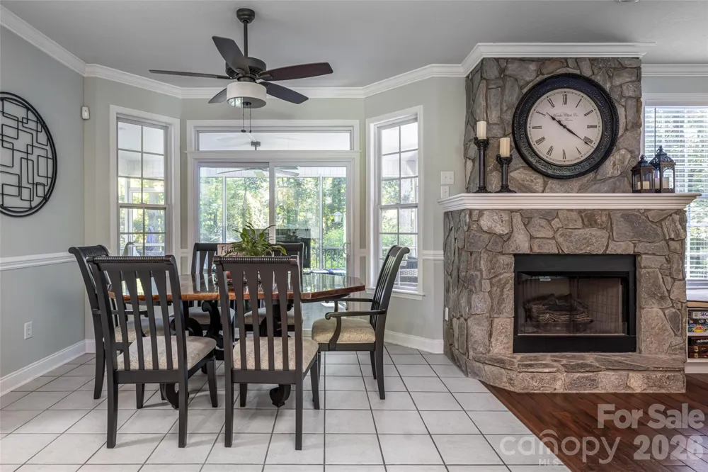 216 Holly Lane Greer, SC 29651