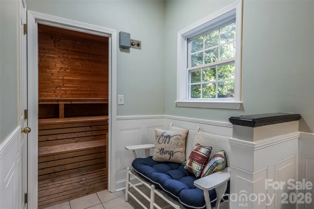 216 Holly Lane Greer, SC 29651