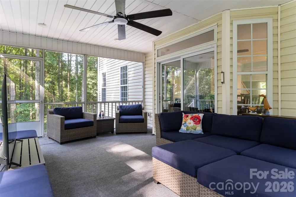 216 Holly Lane Greer, SC 29651