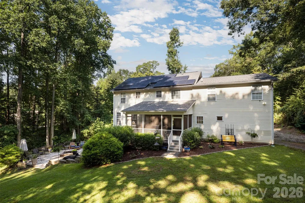 216 Holly Lane Greer, SC 29651