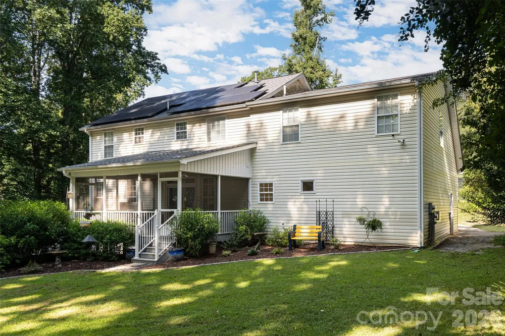 216 Holly Lane Greer, SC 29651