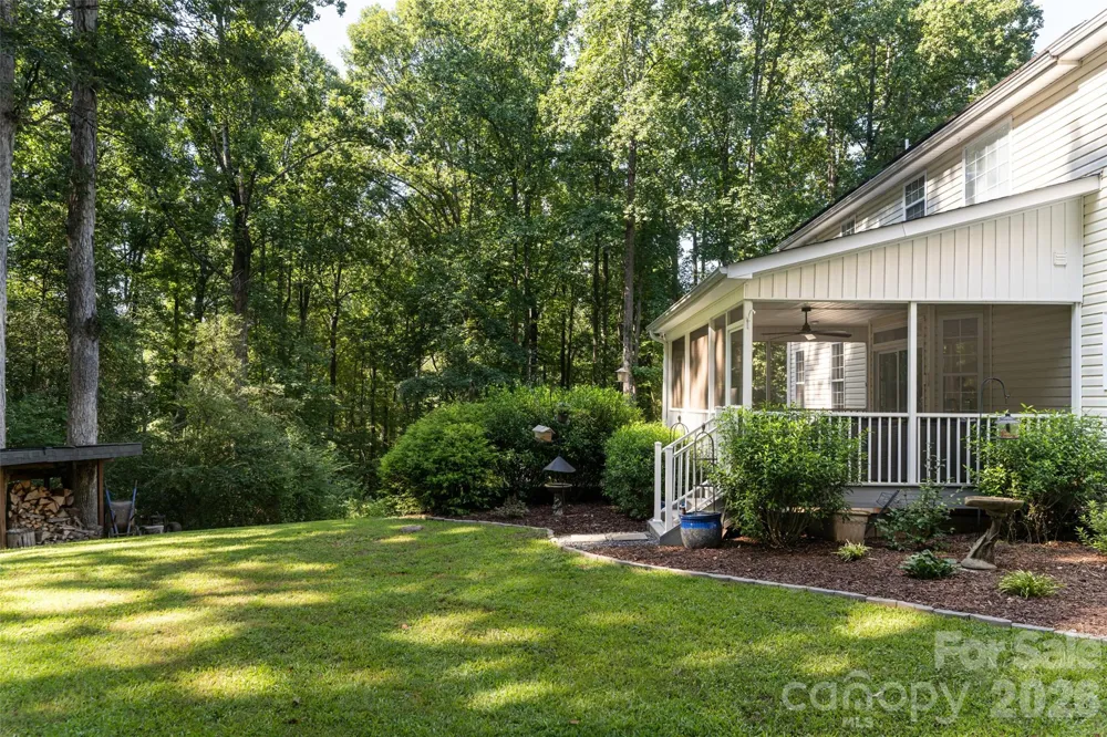 216 Holly Lane Greer, SC 29651