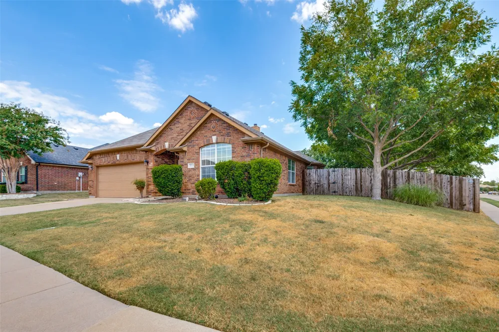3018 Ashlawn Court Midlothian, TX 76065