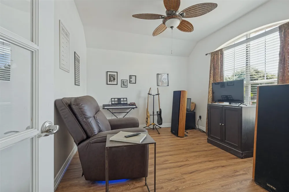 3018 Ashlawn Court Midlothian, TX 76065