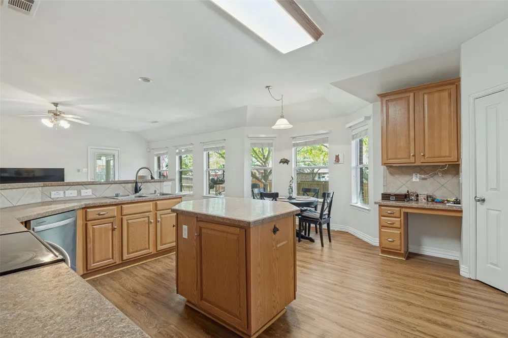 3018 Ashlawn Court Midlothian, TX 76065
