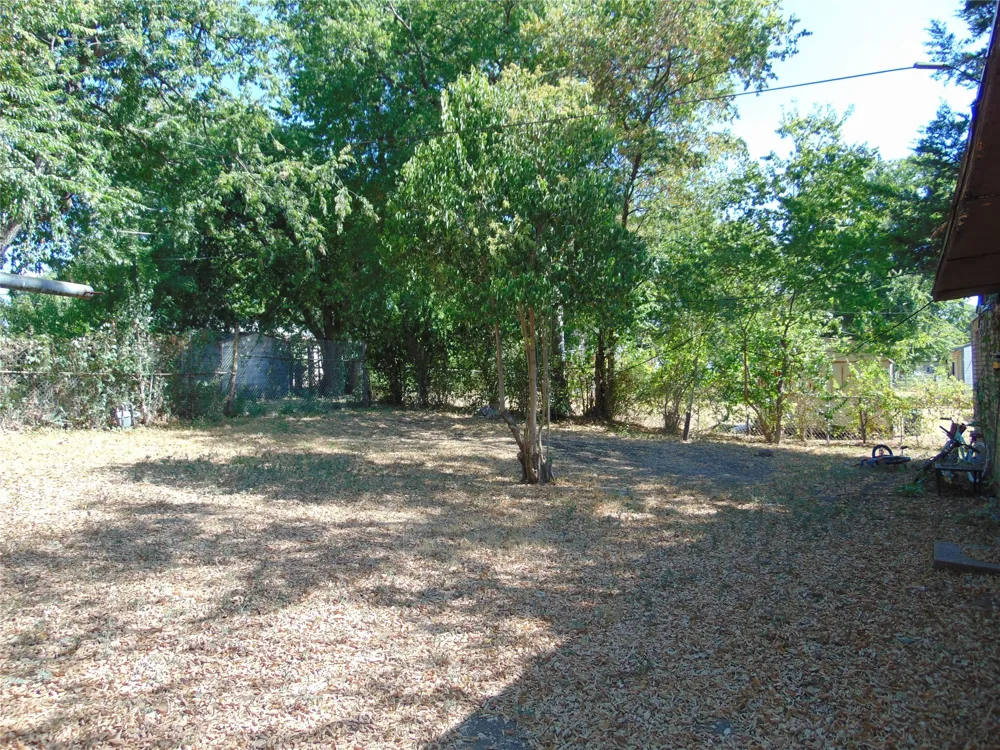 2233 Talco Drive Dallas, TX 75241